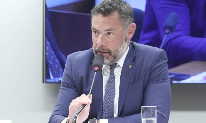 Comissão debate soluções para excesso de tráfico de veículos entre municípios catarinenses