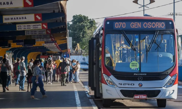 Cresce suspeita de que paralisação de motoristas de ônibus tenha sido forjada
