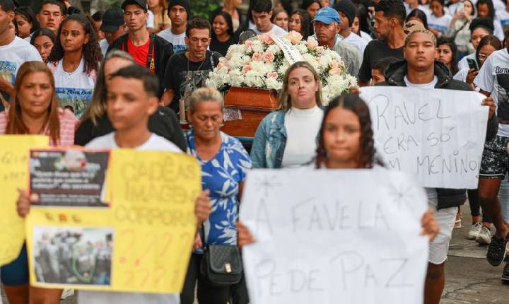 Fundo Brasil doa recursos para famílias das vítimas da operação no Rio