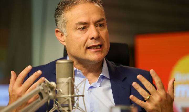 Governo ampliará trecho da ferrovia Transnordestina em Pernambuco