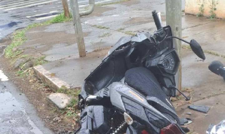 Motociclista morre após perder controle e colidir com poste no Aero Rancho