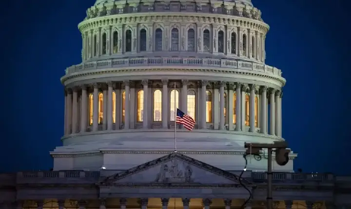 Senado dos EUA aprova resolução para barrar “tarifaço” sobre produtos do Brasil