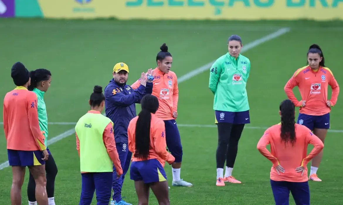 Brasil Inicia Preparação Para Amistosos na Europa com Treino Intenso