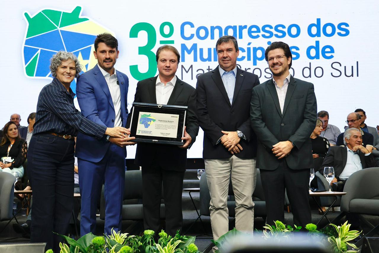 Congresso da Assomasul reúne mais de 2 mil em Campo Grande para debater gestão