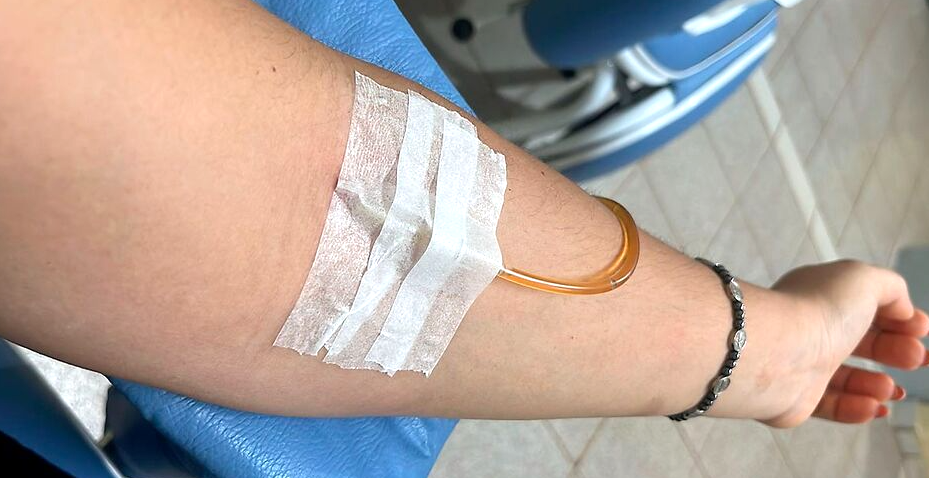 Fim do plantão noturno na UBS Universitário revolta pacientes; moradores alegam que unidade atende mais de 30 por noite