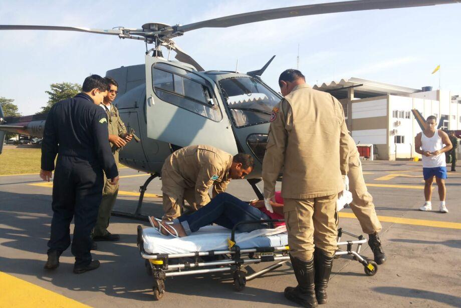 Jovem cai de cavalo no Pantanal do Paiaguás e é socorrida de helicóptero