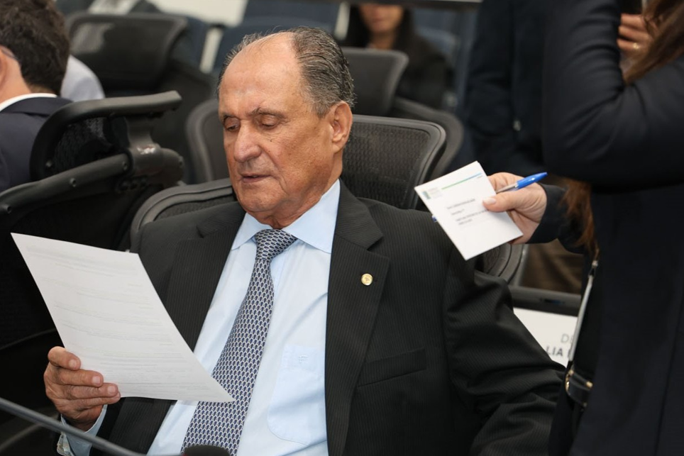 Bairros de Dourados recebem investimento de R$ 4 milhões em obras