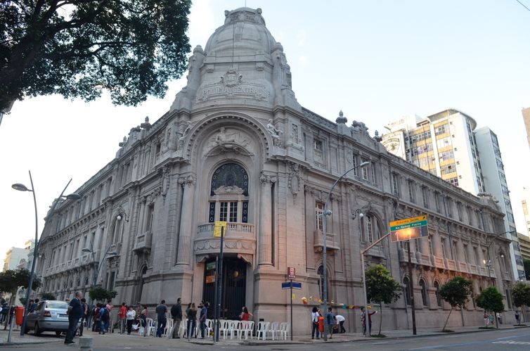 Depois de 10 anos, antiga sede do Dops no Rio caminha para tombamento