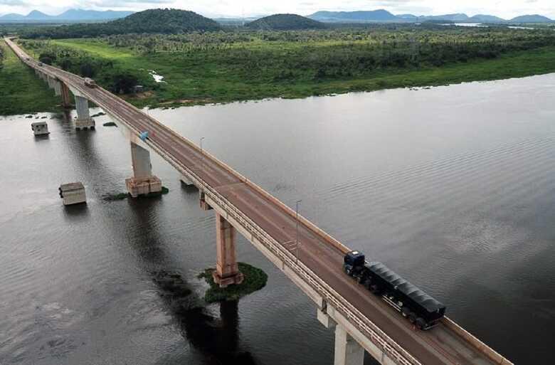 MS abre licitação de R$ 11,7 milhões para recuperar ponte sobre o Rio Paraguai, em Corumbá