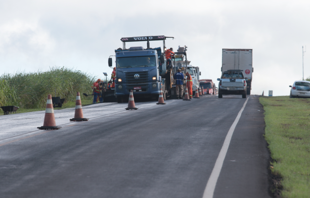 Antes de viajar, veja trechos da BR-163/MS que seguem em obras neste final de semana