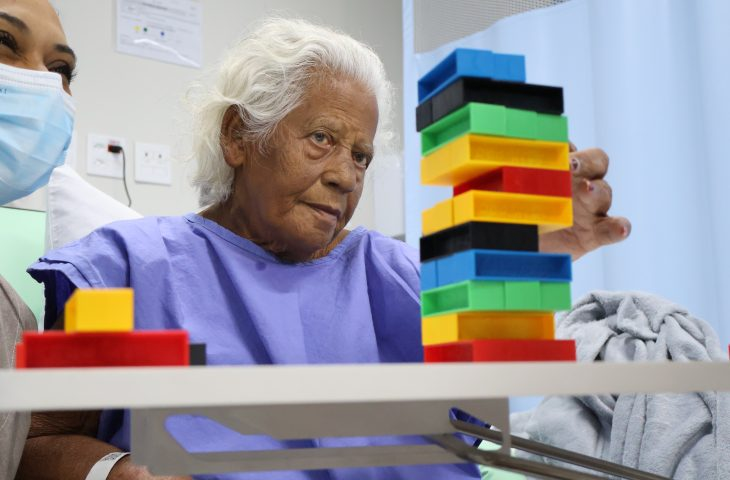 Prática de estimulação neurocognitiva sensorial é implantada na UTI adulto do Hospital Regional de Dourados