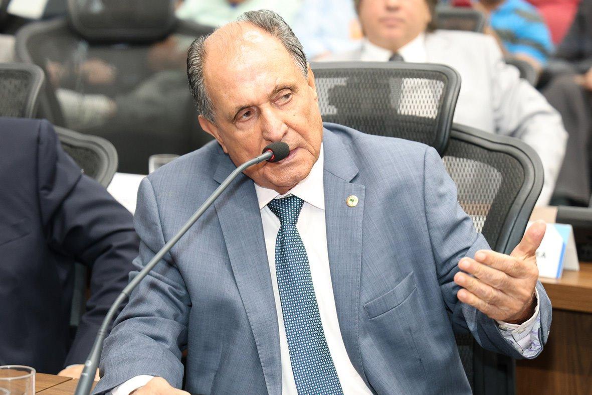 Ações de Zé Teixeira buscam aprimorar segurança e atendimento público