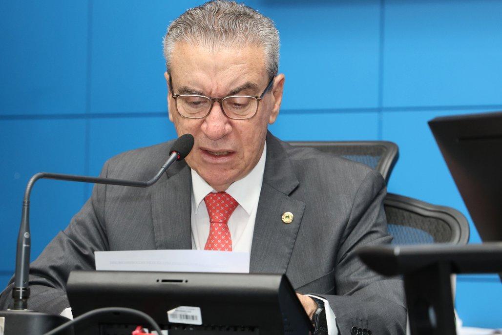 Deputado Paulo Corrêa (PSDB) apresentou de lei que autoriza instalação de estações para recargas de carros elétricas