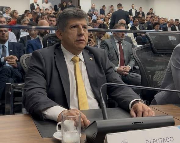 Deputado, na solenidade