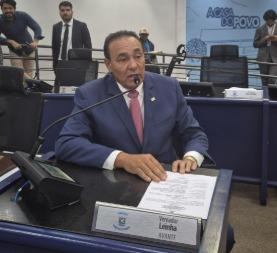 Vereador Carlão cobra melhorias na saúde e reforça apoio da Câmara para entregar resultados