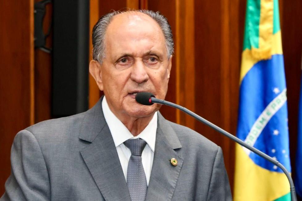 Zé Teixeira pede acesso a dados de atendimento no HR de Dourados para averiguar eficiência e transparência