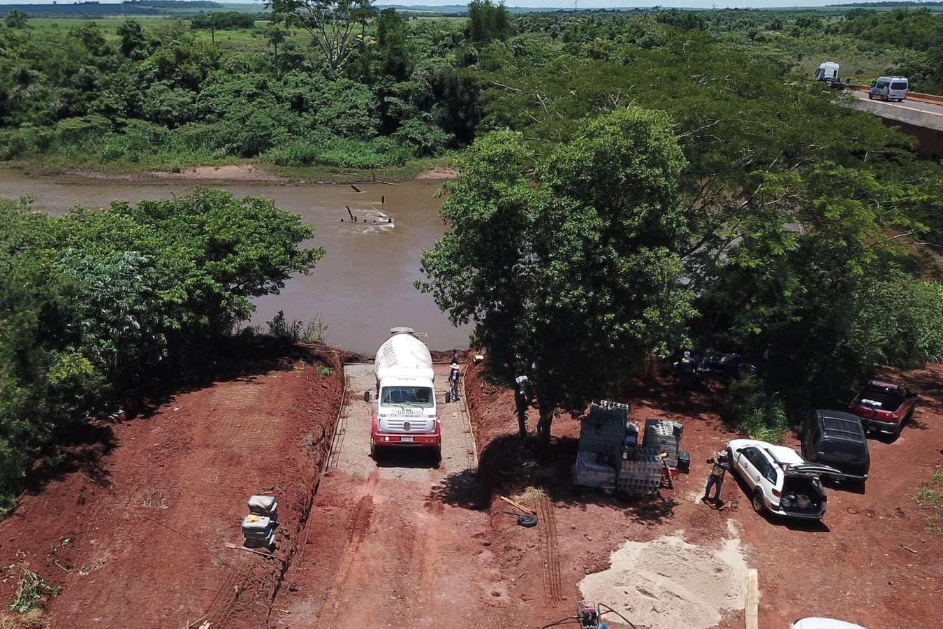 Zé Teixeira solicita construção de descedor de barcos em Fátima do Sul