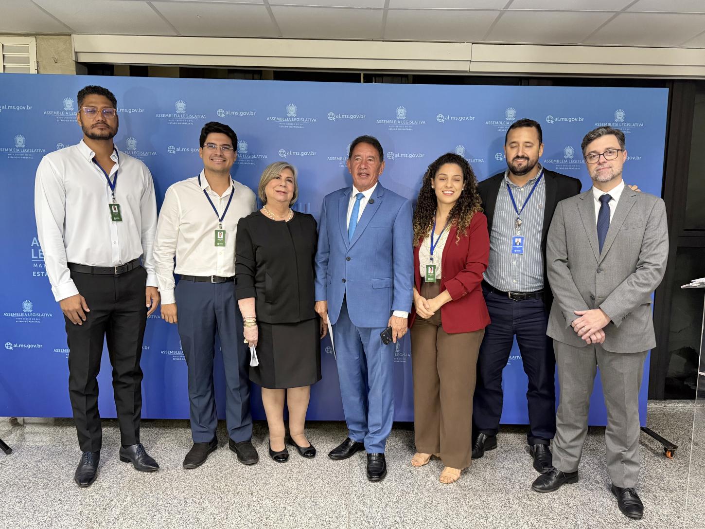 Concurso da ALEMS: Gerson reforça regras e orienta candidatos em coletiva antes das provas