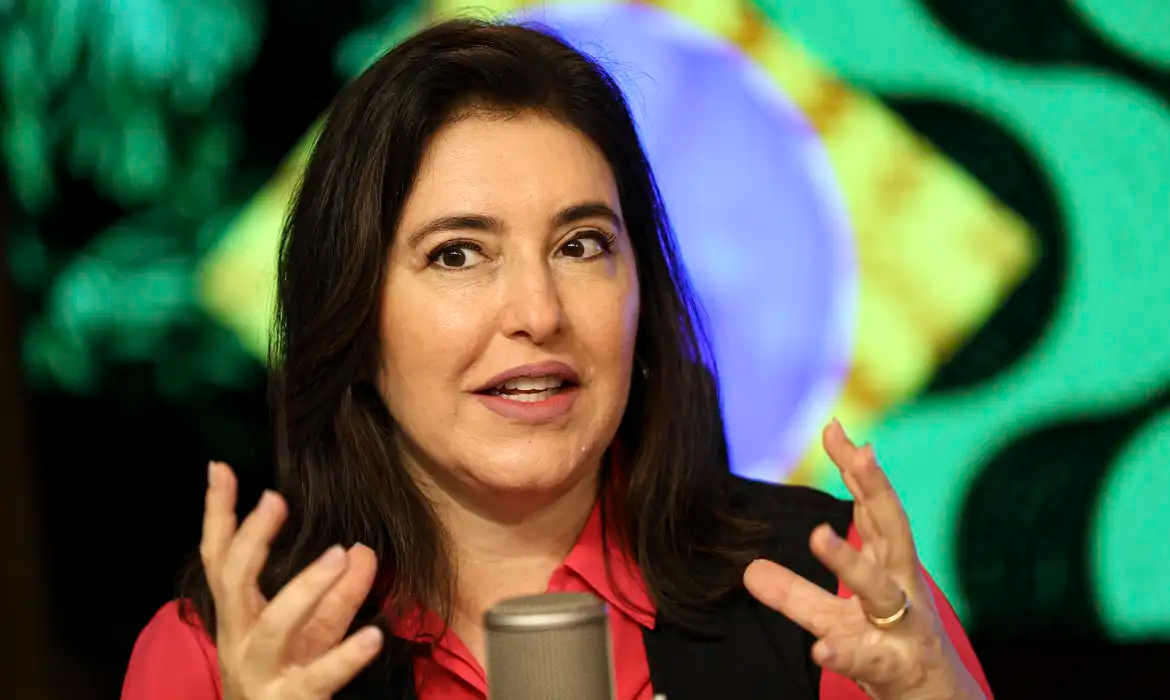 Simone Tebet anuncia que concorrerá ao senado pelo estado de São Paulo