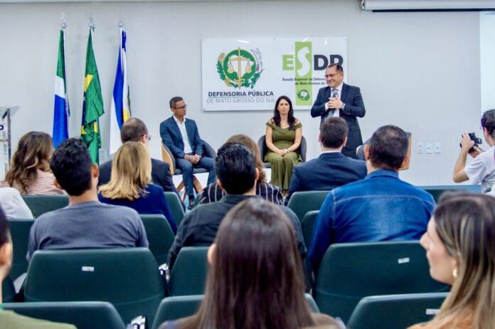 TCE-MS orienta defensores públicos sobre a eficácia do orçamento na garantia dos direitos