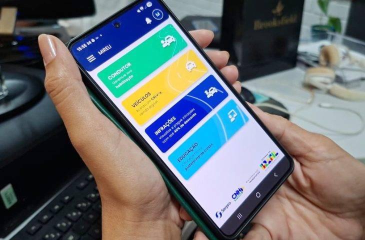 Detran-MS alerta para golpes digitais usando renovação automática de CNH como pretexto