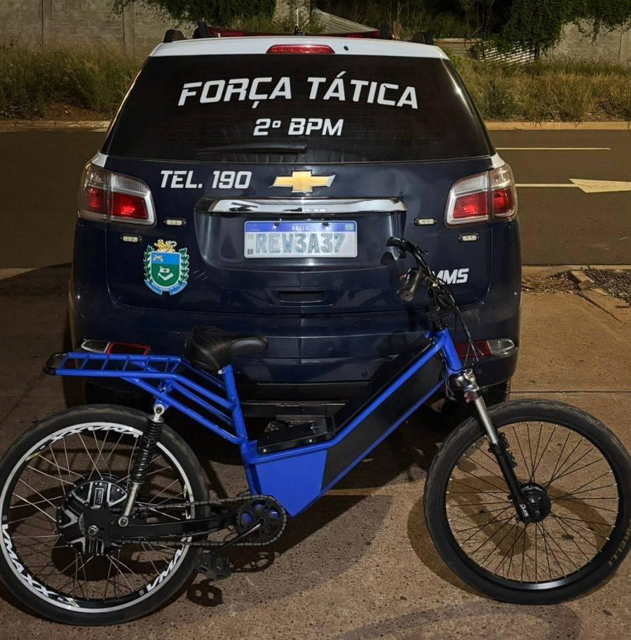 Jovem é preso por receptação enquanto passeava com bicicleta elétrica roubada em Três Lagoas