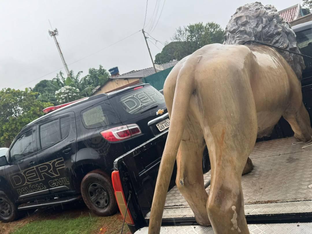 Polícia recupera estátua de leão furtada em hamburgueria de Campo Grande e prende suspeito