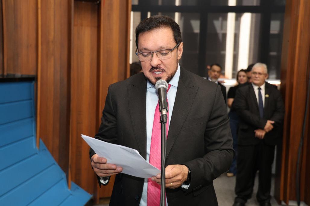 Deputado Lucas de Lima apresenta moção de pesar pela morte de Ivan Paes Barbosa