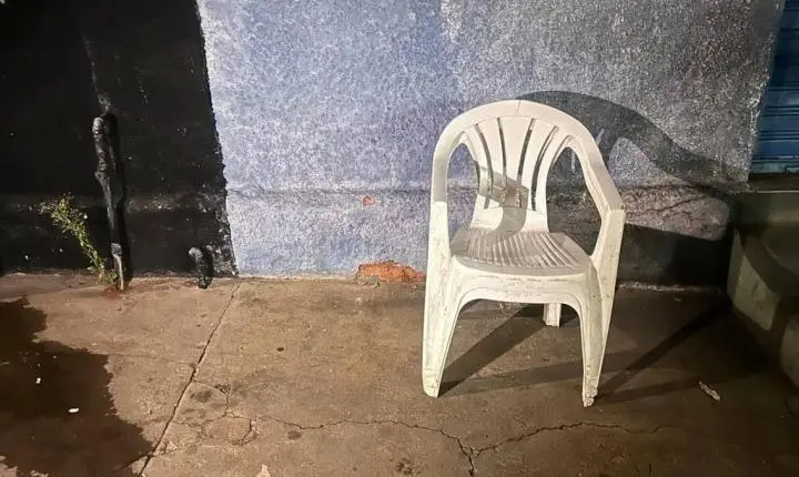 Atirador atinge 4 pessoas na frente de conveniência em Cassilândia