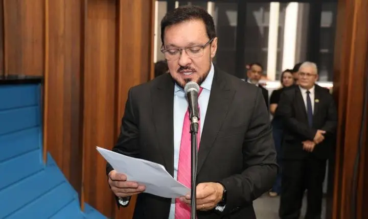 Deputado Lucas de Lima apresenta moção de pesar pela morte de Ivan Paes Barbosa