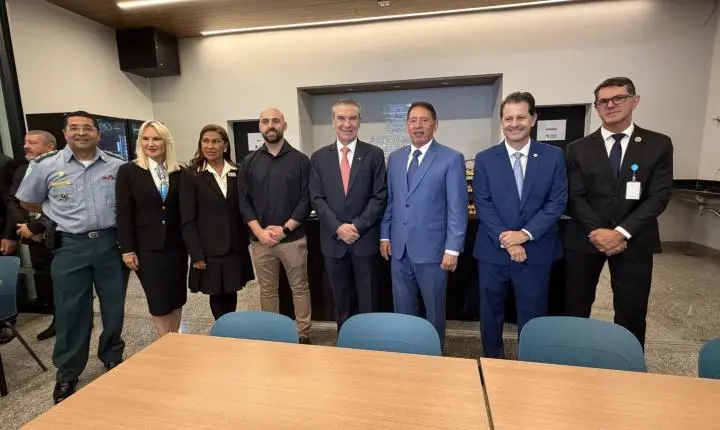 Gerson Claro reforça valorização dos servidores com entrega de uniformes na ALEMS