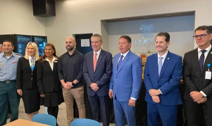 Gerson Claro reforça valorização dos servidores com entrega de uniformes na ALEMS