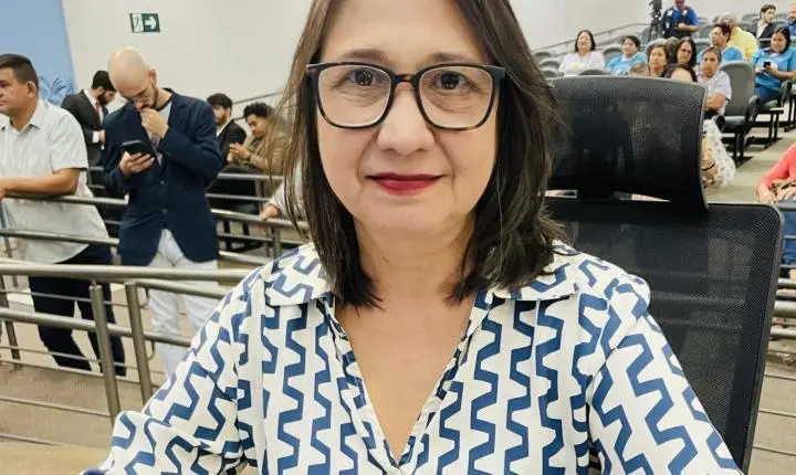 Luiza Ribeiro vota contra projeto de lei de isenção do ISS para o Consórcio Guaicurus