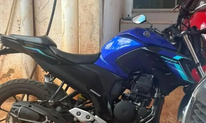 Moto furtada em frente à Santa Casa é recuperada pouco antes de cruzar fronteira com a Bolívia