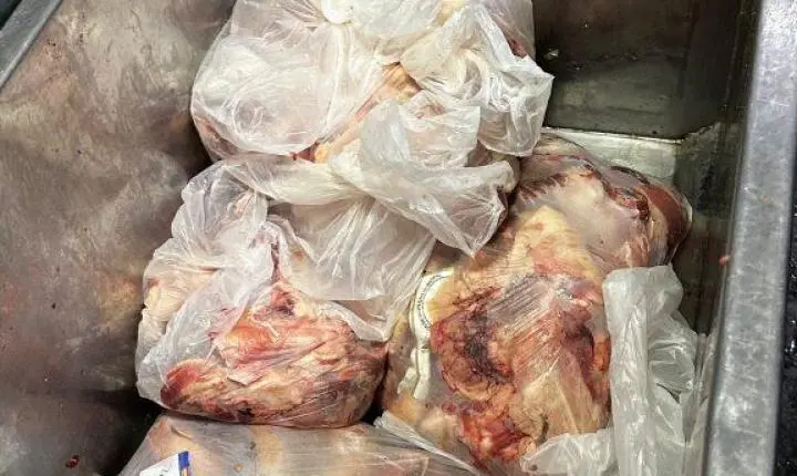 Operação conjunta leva a apreensão de mais de 2 toneladas de carnes impróprias para o consumo no Rita Vieira