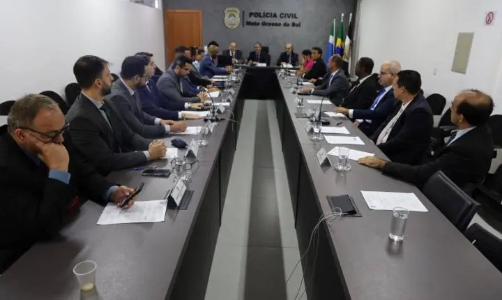 Polícia Civil de MS discute novos critérios para concurso de Delegado de Polícia em reunião do conselho superior
